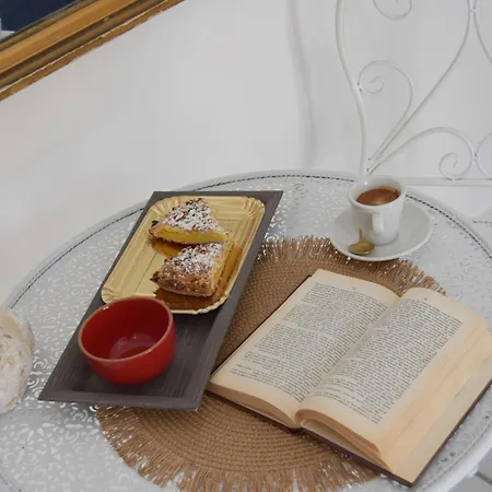 Casetta Nel Centro Storico 아파트 마티나타